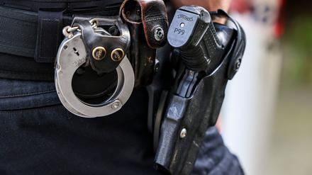 Der Täter wurde von der Polizei angeschossen und starb im Krankenhaus an seinen Verletzungen. (Symbolbild)