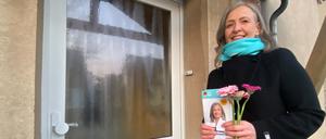 Von Tür zu Tür in Eberswalde: Landeselternsprecherin und Polizistin Ulrike Mauersberger will für die märkische CDU in den Bundestag.