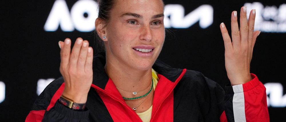 Nach den jüngsten Dopingfällen im Tennis ist Aryna Sabalenka nach eigenen Angaben vorsichtiger geworden.