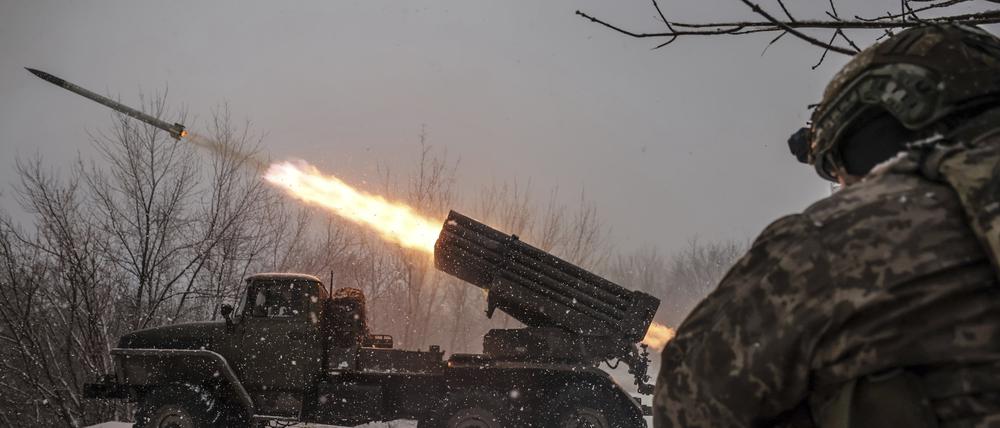 Ukrainische Soldaten bei Tschassiw Jar. Wer wird mit ihnen gemeinsam die Waffenruhe absichern, wenn es dazu kommt?