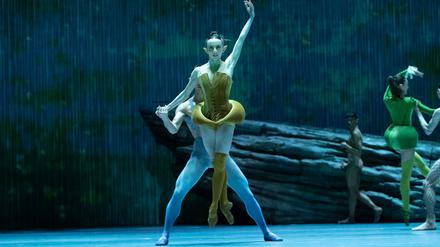 Das Staatsballett Berlin auf der Suche nach einem  „Sommernachtstraum“ 