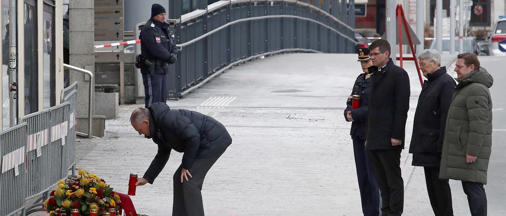 Der Angreifer von Villach hat sich vor seiner Messerattacke am vergangenen Samstag auf der Videoplattform TikTok islamistisch radikalisiert.