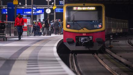 Der S-Bahn-Verkehr auf der Stadtbahn läuft derzeit nur eingeschränkt. 