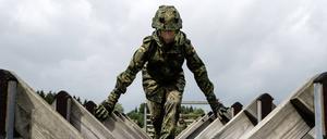 Soldatin des Bundeswehr-Sanitaetsregiments 2 in Rennerod (Archivbild).