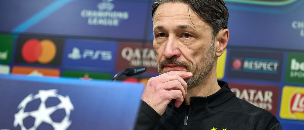 Niko Kovac ist mit dem Auftreten seiner Spieler nicht zufrieden - neben dem Platz.