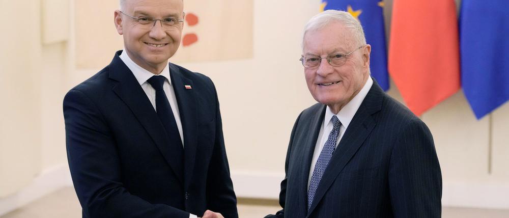Polens Präsident Andrzej Duda mit dem US-Sondergesandten für die Ukraine Keith Kellogg. 