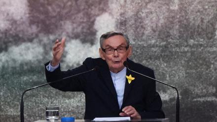 Marian Turski spricht anlässlich des Gedenkens an den 80. Jahrestag des Warschauer Ghettoaufstands