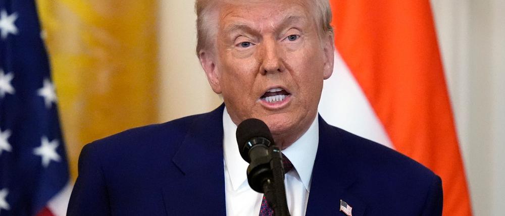 Mit Blick auf die Stärke der US-Truppen in Europa hat Donald Trump vorerst etwas Entwarnung gegeben. (Archivbild)