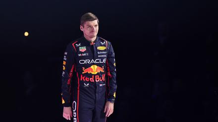 Max Verstappen kam und ging wortlos von der Bühne.
