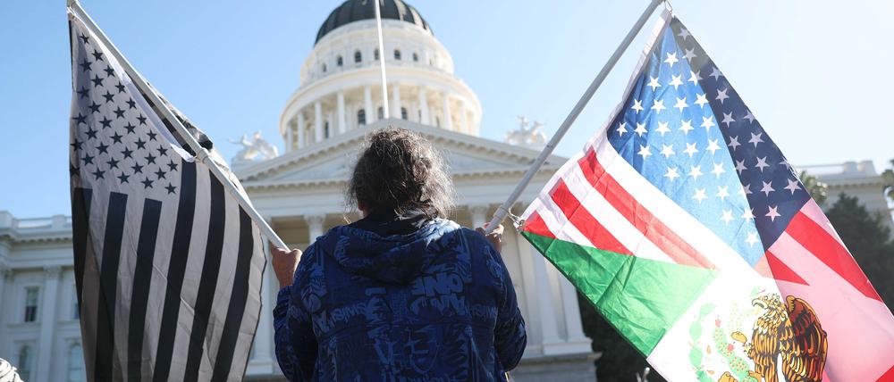 Anti-Trump-Protest am 5. Februar vor dem California State Capitol in Sacramento.
