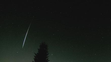 Viele Menschen haben wegen der ungewöhnlichen Lichterscheinungen in der Nacht auch die Polizei angerufen. 