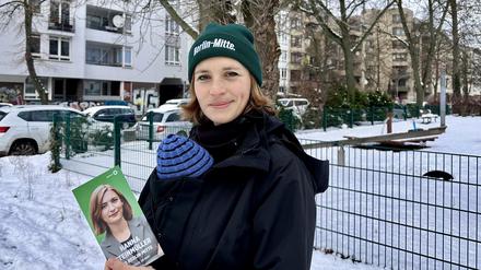 Wahlkampf mit Kind: Die Grünen-Abgeordnete Hanna Steinmüller in Mitte