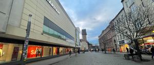 Altstadt Spandau Carl-Schurz-Straße Karstadt Galeria Rathaus Spandau