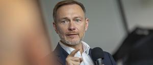Christian Lindner, Bundesvorsitzender der FDP, spricht auf einer Wahlkampfveranstaltung in Bonn. 