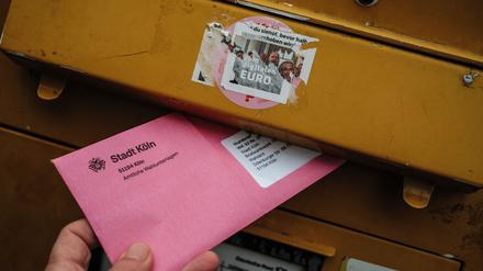 Wahlbriefe sollten bis zum 20. Februar bei der Post abgegeben werden. (Archivbild) 