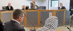 Der Prozess gegen die Eltern eines Mädchens läuft bereits. Nun steht bald ein weiterer Mann wegen des Vorwurfs des sexuellen Missbrauchs vor Gericht. (Archivbild)