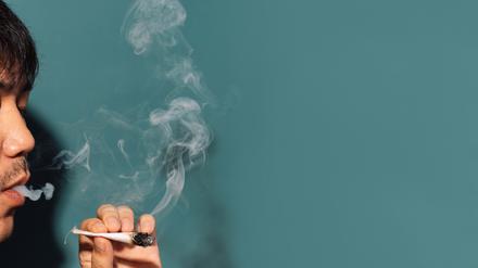 Cannabis hinterlässt Spuren im Gehirn.