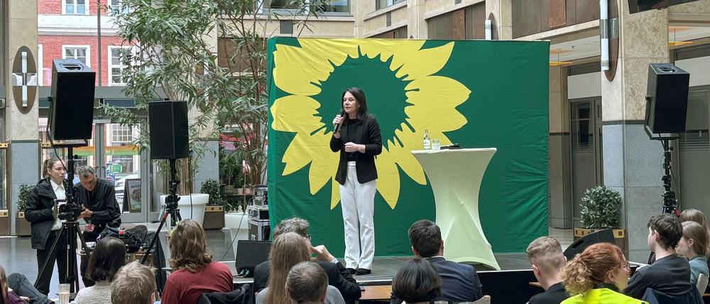 Grünen-Spitzenkandidatin Annalena Baerbock zeigt sich grundsätzlich offen für mögliche Gespräche mit der Union nach der Wahl. 