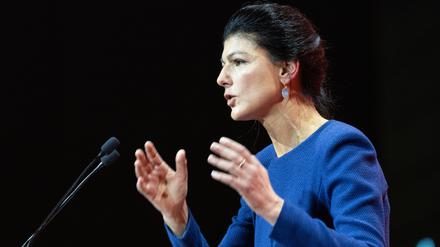 Sahra Wagenknecht, Kanzlerkandidatin und Bundesvorsitzende des Bündnis Sahra Wagenknecht BSW, spricht auf dem Bundesparteitag.