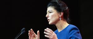 Sahra Wagenknecht, Kanzlerkandidatin und Bundesvorsitzende des Bündnis Sahra Wagenknecht BSW, spricht auf dem Bundesparteitag.