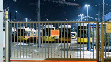 Die Straßenbahnen blieben zwei Tage lang im Depot. 