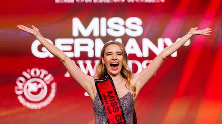Ärztin Valentina Busik ist neue „Miss Germany“.