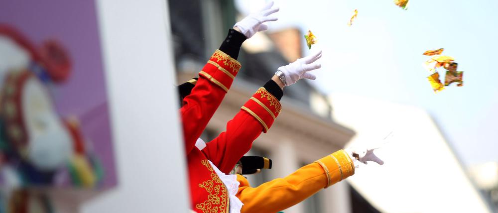 In einigen Regionen in Deutschland - wie zum Beispiel im Rheinland - ist Karneval ein echter Wirtschaftsfaktor.