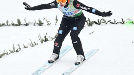 Selina Freitag schafft in Hinzenbach zwei Podestplätze.