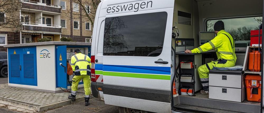 Die Stadtwerke Cottbus arbeiten an der Behebung des Stromausfalls am Wahlsonntag in Teilen von Cottbus. 