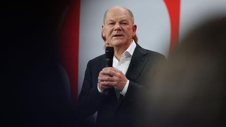Kanzler Scholz gesteht die Niederlage ein.