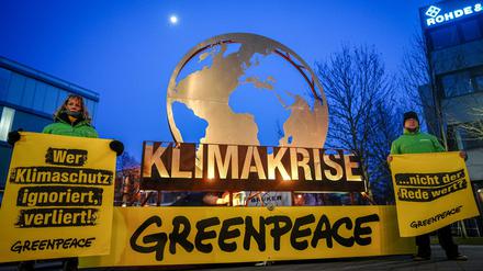 Greenpeace fordert von Merz, an Heizungsgesetz und Verbrenner-Aus festzuhalten. 