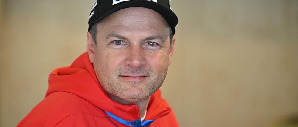Biathlon-Sportdirektor Felix Bitterling sieht viel Arbeit vor dem Team.