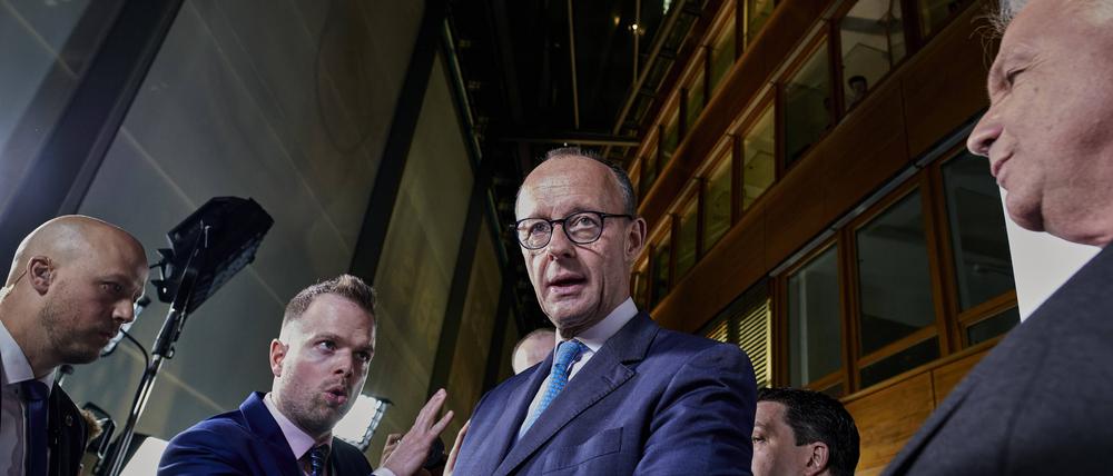 CDU-Chef Friedrich Merz hat eine offizielle Einladung Netanjahus angekündigt.