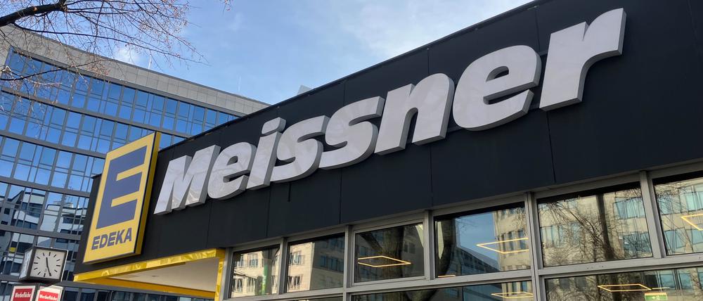 Der selbstständige Edeka-Kaufmann Christopher Meissner eröffnet am Donnerstag einen neuen Markt in der Bismarckstraße in Charlottenburg.