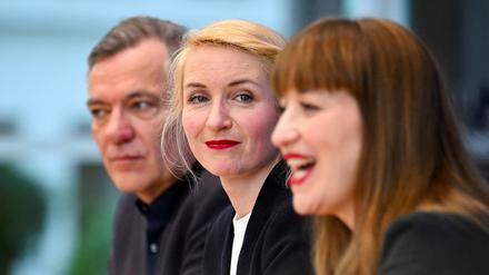 Die Linken-Führung um Ines Schwerdtner, Heidi Reichinnek und Jan van Aken.