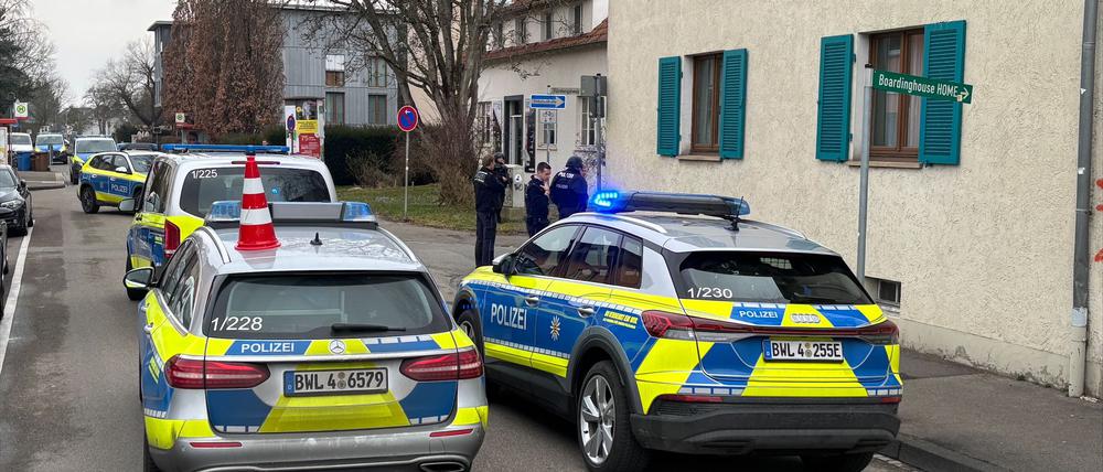 Der Mann stellte sich der Polizei freiwillig. (Symbolbild)