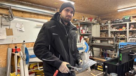 Joel Keibel macht eine Ausbildung zum Klempner und ist im ersten Lehrjahr bei „Werkstück Raumgestaltung & Versorgungstechnik GmbH“.