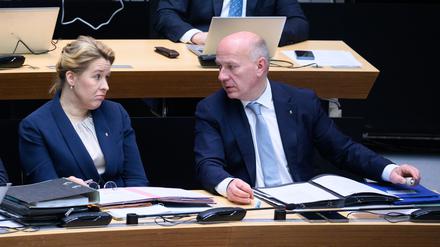 Im Fokus der Kritik: Berlins Regierender Bürgermeister Kai Wegner (CDU) und SPD-Bürgermeisterin Franziska Giffey (SPD).