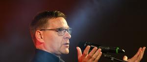 Vor der Rückkehr in den Profifußball: Der BSW-Politiker Oliver Ruhnert.