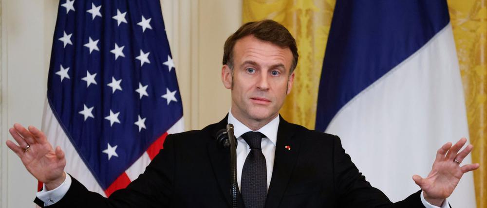Frankreichs Staatschef Macron hält nach einem Gespräch mit US-Präsident Trump eine rasche Feuerpause in der Ukraine für möglich.