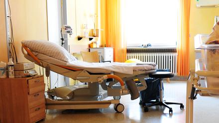 Ein herkömmlicher Kreißsaal im Krankenhaus Waldfriede.