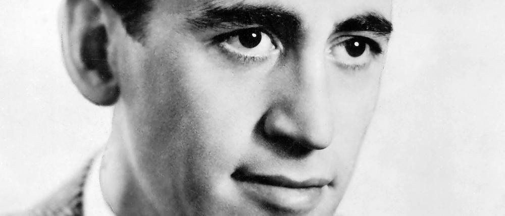 Ein Leben hinter verschlossenen Türen. Der amerikanische Schriftsteller Jerome D. Salinger in einer undatierten Aufnahme. 