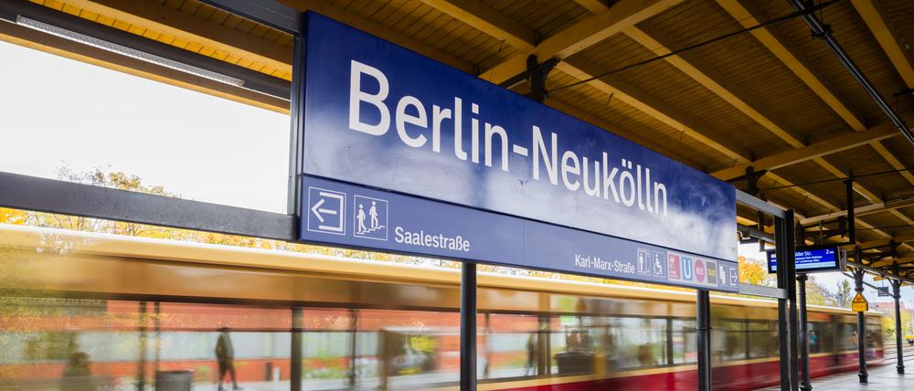 Der S-Bahnhof Berlin-Neukölln