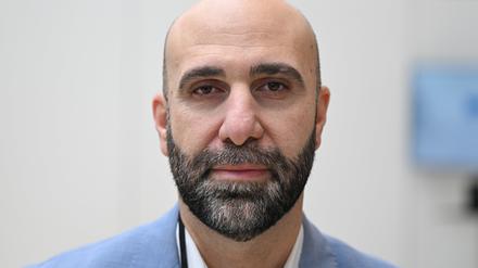 Ahmad Mansour ist Extremismusforscher, Autor und Psychologe.
