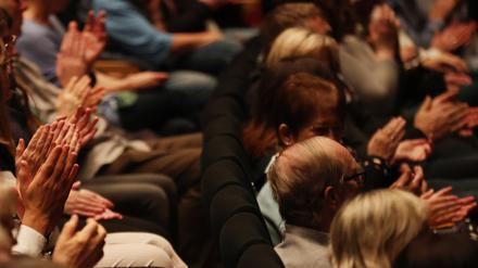 Applaus im Theater Erfurt.