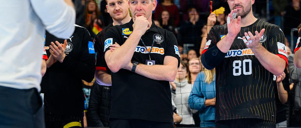 Handball-Bundestrainer Alfred Gislason kann wieder auf Kreisläufer Jannik Kohlbacher setzen.