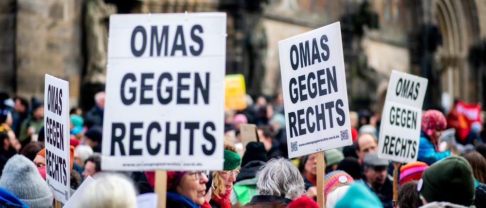 Kundgebung gegen Rechtsextremismus.