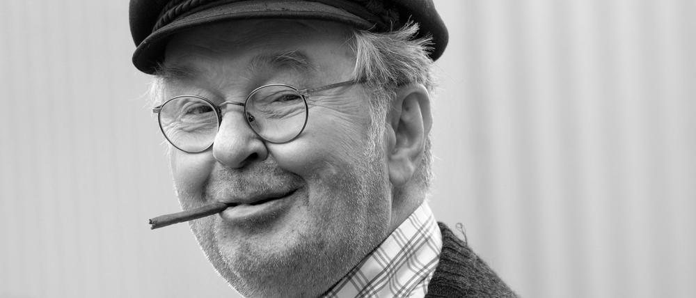 Er stand jahrzehntelang auf der Bühne und vor der Kamera: Ernst Hilbich. (Archivbild)