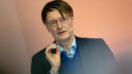 Karl Lauterbach (SPD) spricht bei einer Veranstaltung.