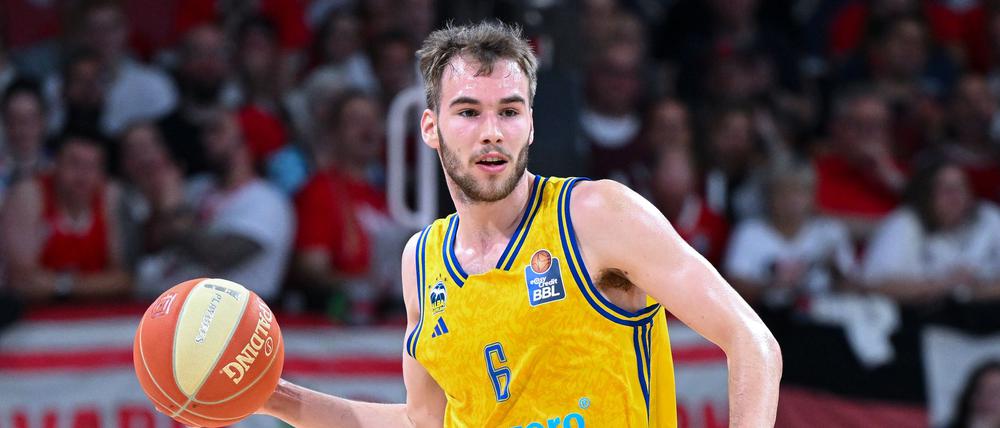 Albas Nationalspieler Malte Delow kam angeschlagen von der Länderspielreise zurück